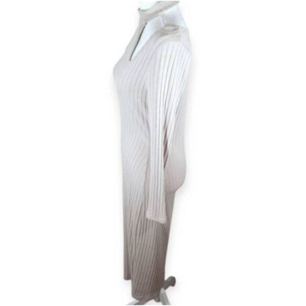 CHARLOTTE RUSSE CREAM BODYCON TURTLENECK CUTOUT DRESS SZ.L EUC. - Picture 5 of 8